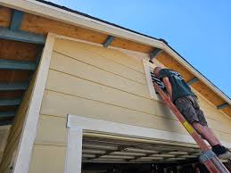  East Bakersfield, CA Siding Pros